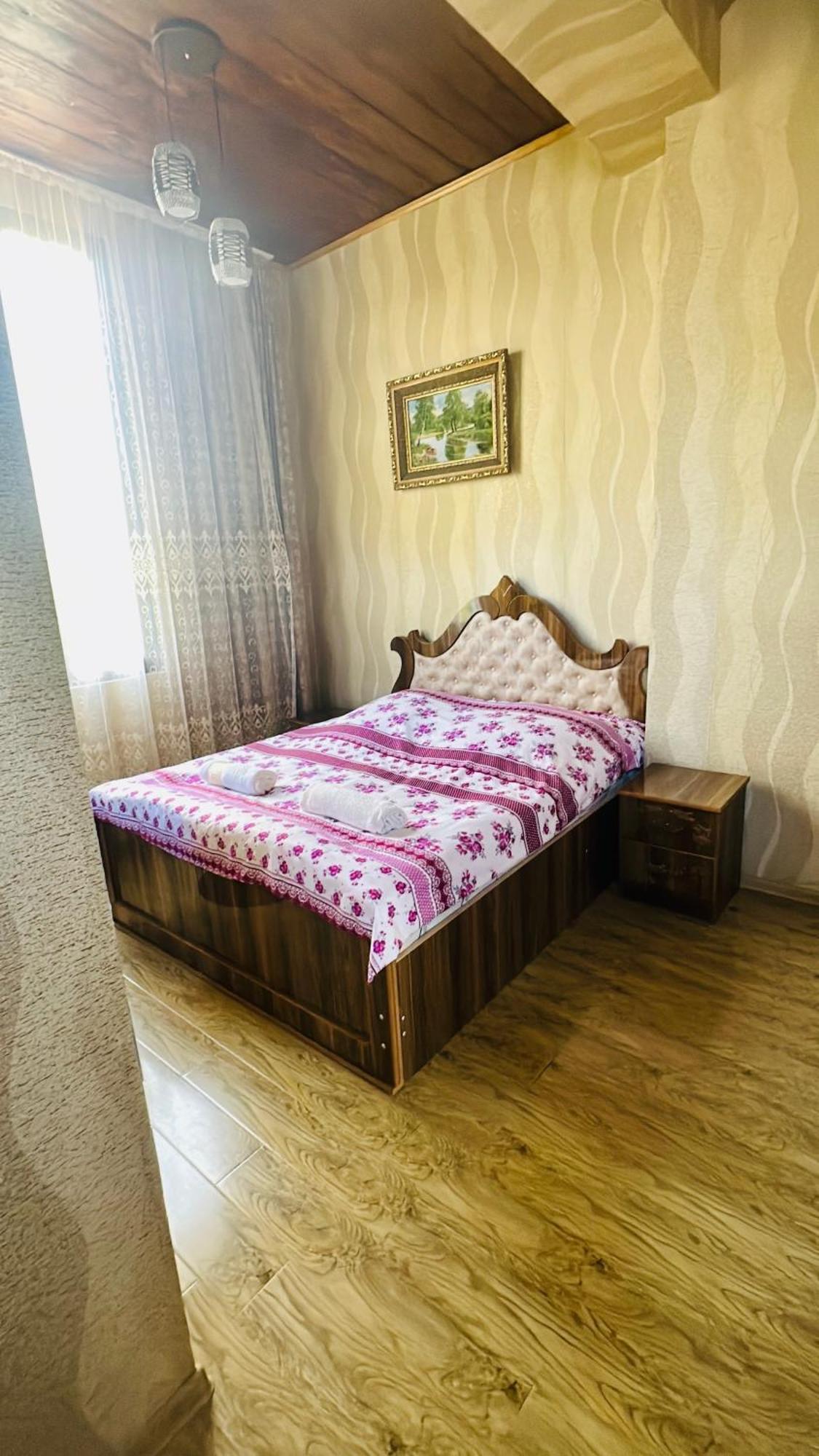 Guesthouse Kamelia Martvili Εξωτερικό φωτογραφία